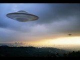 Incredible UFO over skyscrapers and incredible green bowl over Japan! UFO 2017