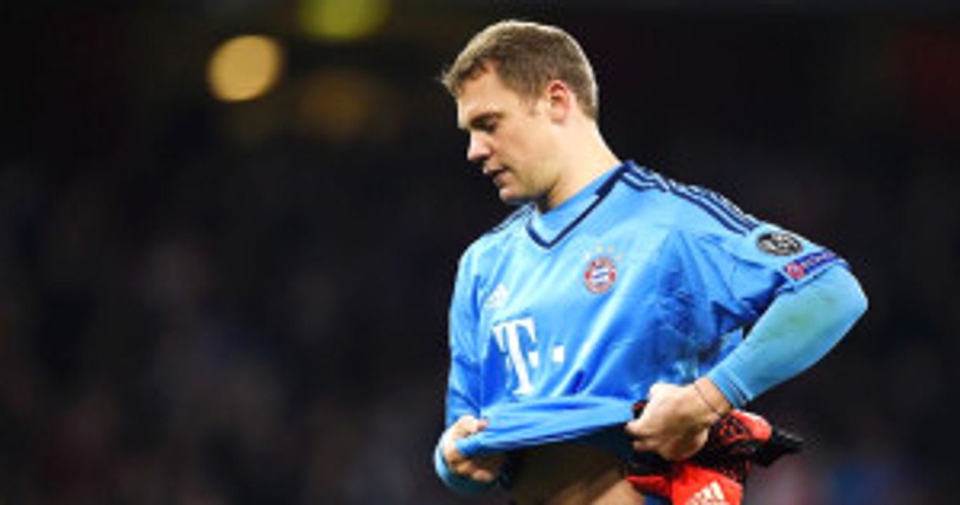 Bayern Münih Kalecisi Manuel Neuer, Kendi Düğününe Koltuk Değneğiyle Gitti