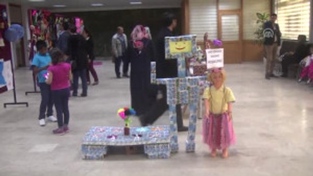 Anaokulu ve Ilkokul Öğrencilerinden Geri Dönüşüm Sergisi