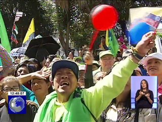 Tải video: Presidente Correa lideró su último cambio de guardia e inauguró la nueva Plataforma Gubernamental Financiera