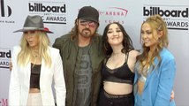 Billy Ray Cyrus, Tish Cyrus, Noah Cyrus, Brandi Cyrus 2017 BBMAs
