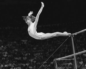 TV's UNFORGETTABLE MOMENTS - "The Perfect 10s - Olympic Gymnasts"