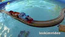 Thomas The Tank Pool Tracks Big Layout Train Crashes BoCo Bee & Shark Attack-E_miVy