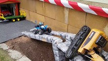 BRUDER RC toys excavator crash! Bruder video for kids!-UCByCh0