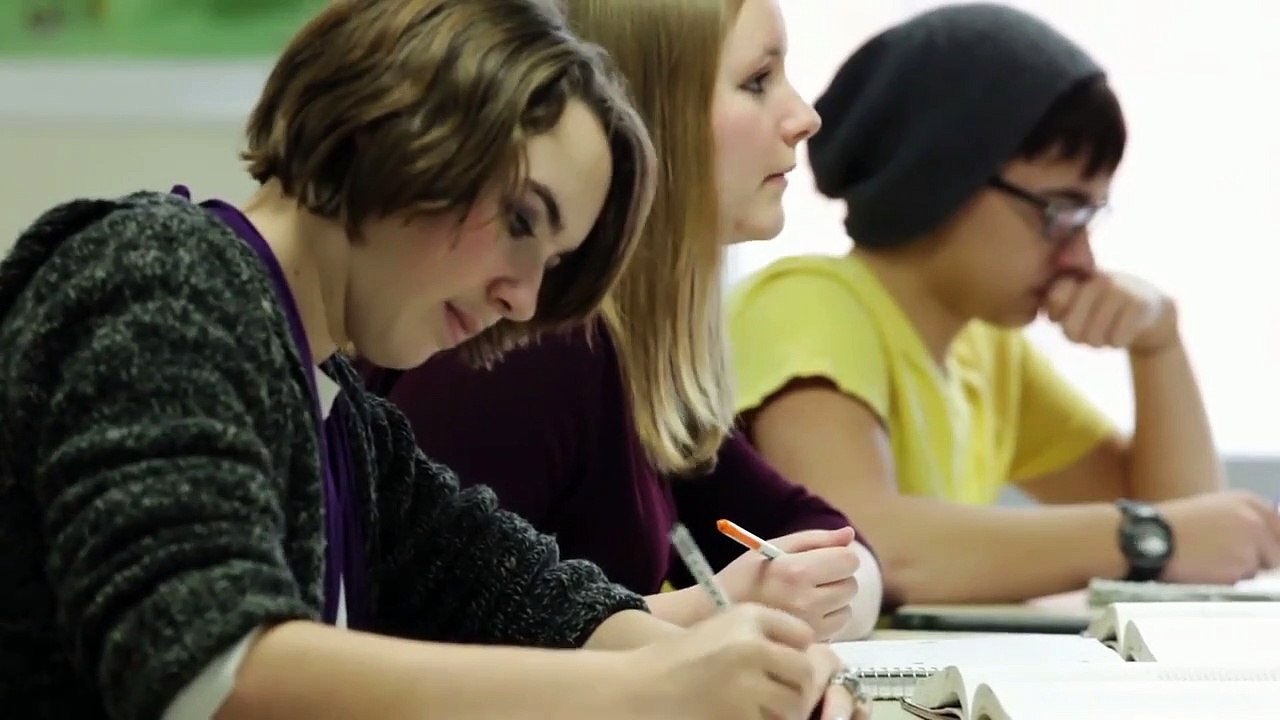 Cours d’informatique. Le cycle de vie d’un projet  logiciel. Spécifications. Conceptions