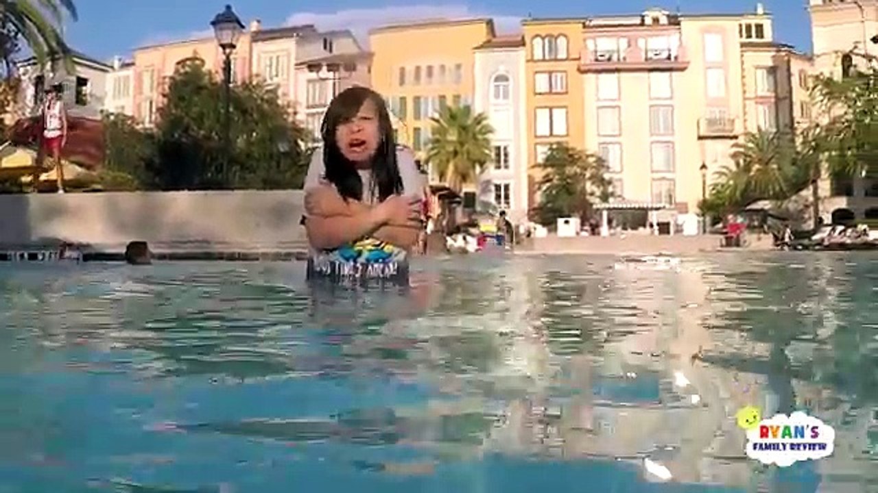 Kids Playtime at the Pool! Family Fun Vacation...