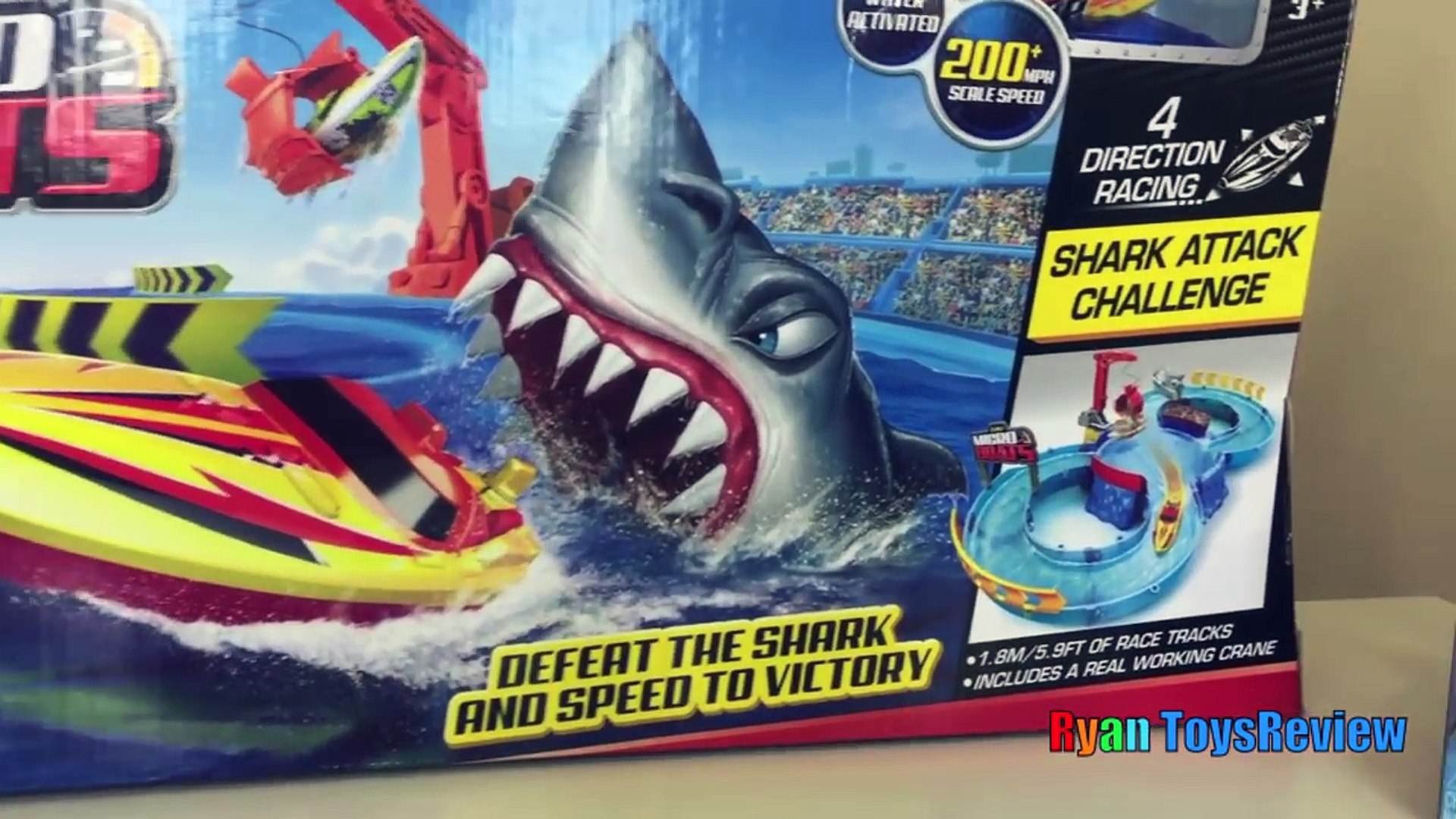 zuru micro boats racing track playset