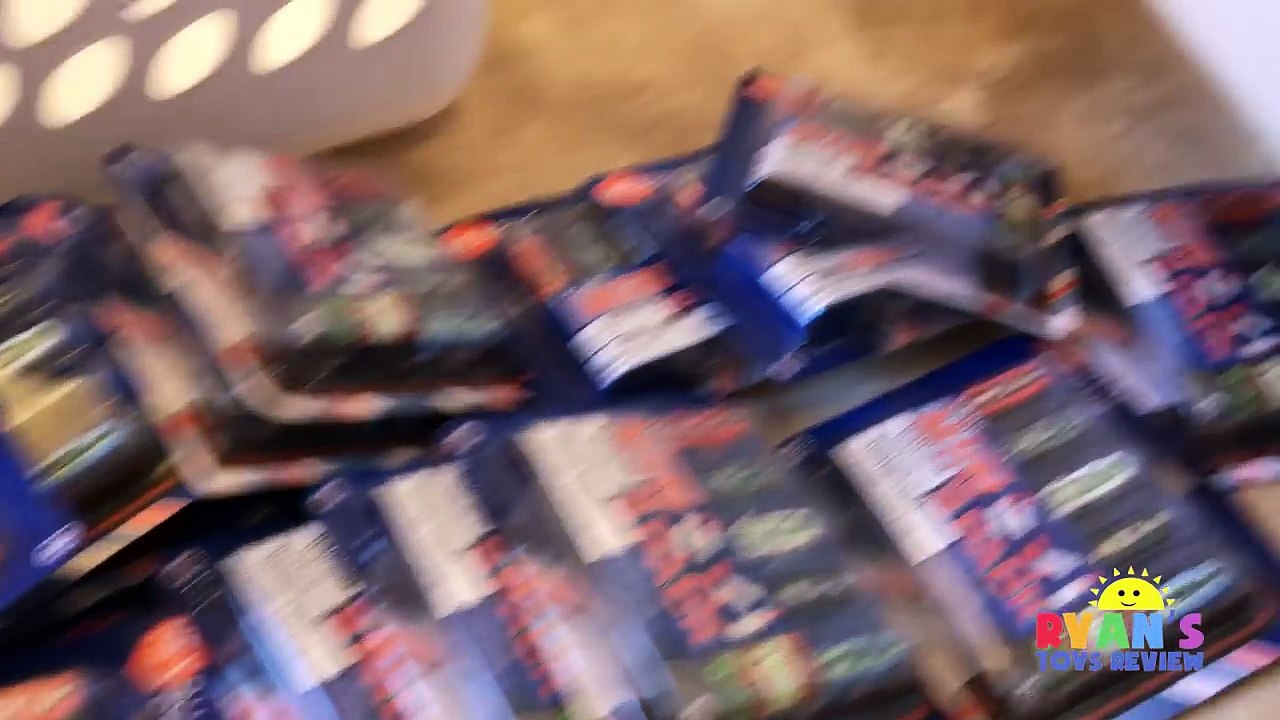 100 HexBug Nano Toy Hunt Challenge in the Bathroom! Egg Surprise Toys for kids Lego Batman