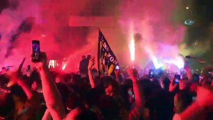 Avrupa Şampiyonu İçin Büyük Kutlama