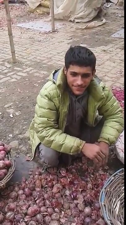 Bohemian Pakisni  Version.... Pogo Wali Baatein