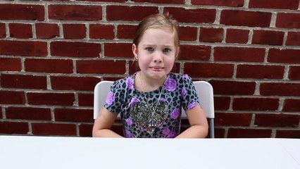 SHOPKINS SEASON 3 MEGA PACK with FUNNY STACKING CHALLENGE-NWJK