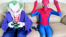 Spiderman vs Joker vs Minion! w_ Batman, Pink Spidergirl Crazy Gymnastics - Fun Superheroes  -)-2m1