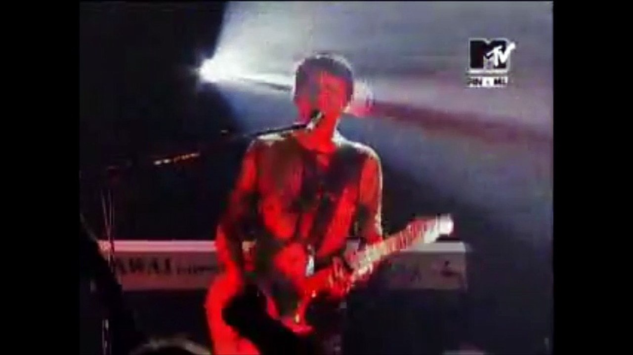 Muse - Butterflies and Hurricanes, Cologne Gloria Theatre, 09/07/2003