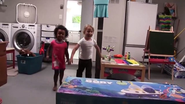 Girls Power Wheels and Pink Ride On Cars - Barbie Car, Frozen, Hello Kitty, Finding Dory More!-Ev47rx