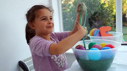 Learn Numbers SUM 1-10  for toddlers in the Slime Baff ! Numbers Counting to 10 with Ball Pit Balls-i5