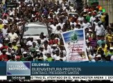 Mantienen colombianos marchas de exigencia al gobierno de pdte. Santos