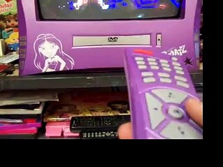 Vintage 2005 Bratz TV w_ build in DVD player rare