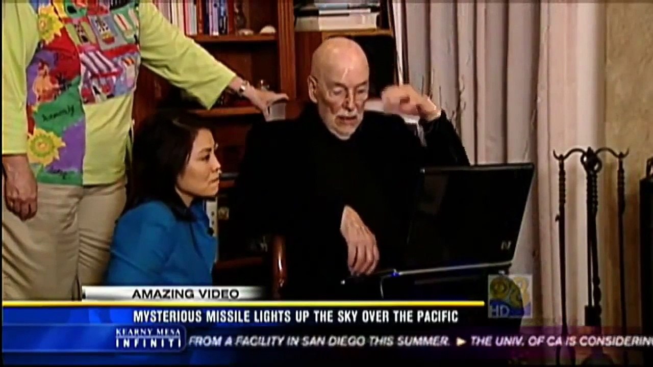 Best Alien Documentary Film Part 69 - UFO Sightings USA California Geheimer Raketen over C