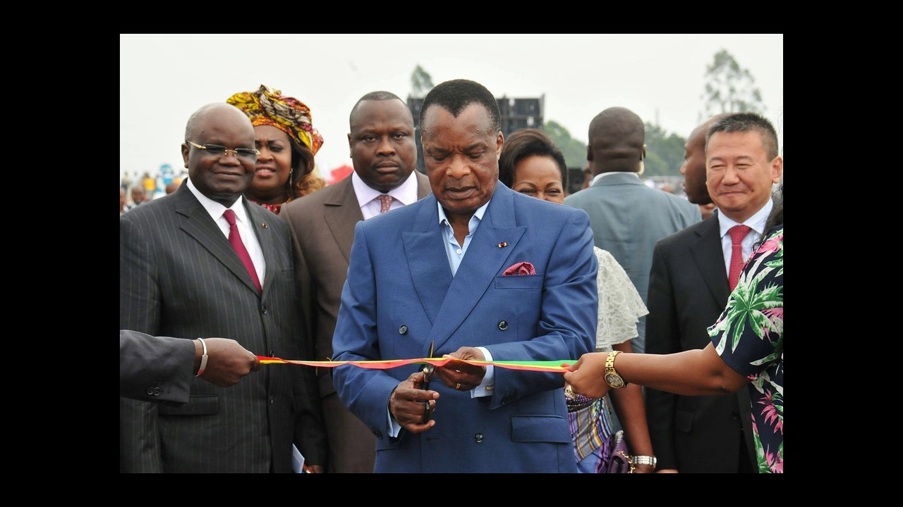 SASSOU NGUESSO POSE LA 1ere PIERRE DE LA CONSTRUCTION DU NOUVEAU PARLEMENT. IMAGES EXCLUSIVES