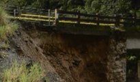 Crecida de río hace colapsar puente en la provincia de Pastaza