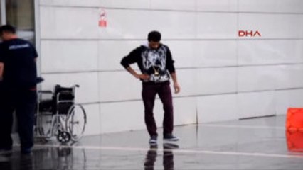 Adana Oğlunun Düşüp Parçalandığı Yerden Ayıramadılar