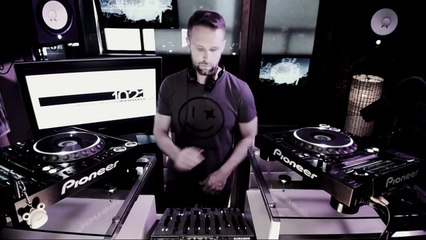 Ryan Crosson - Live @ El Modulo 102 ZE 2017 (Deep Minimal Tech) (Teaser)