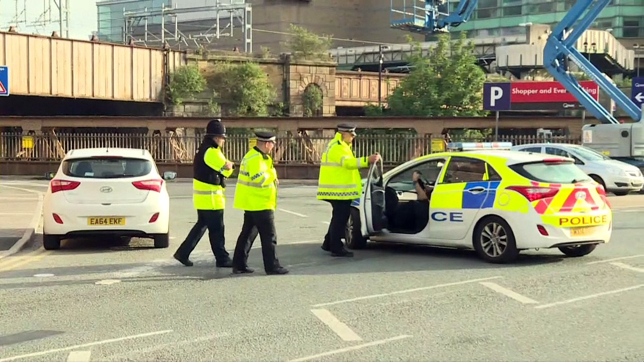 Polícia identifica o suicida de Manchester