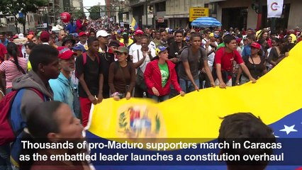 Thousands of pro-Maduro demonstrators march in Caracas