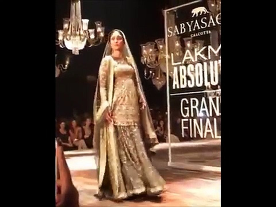 Pregnant Kareena Kapoor Describes Walking the Ramp as an Emotional Moment