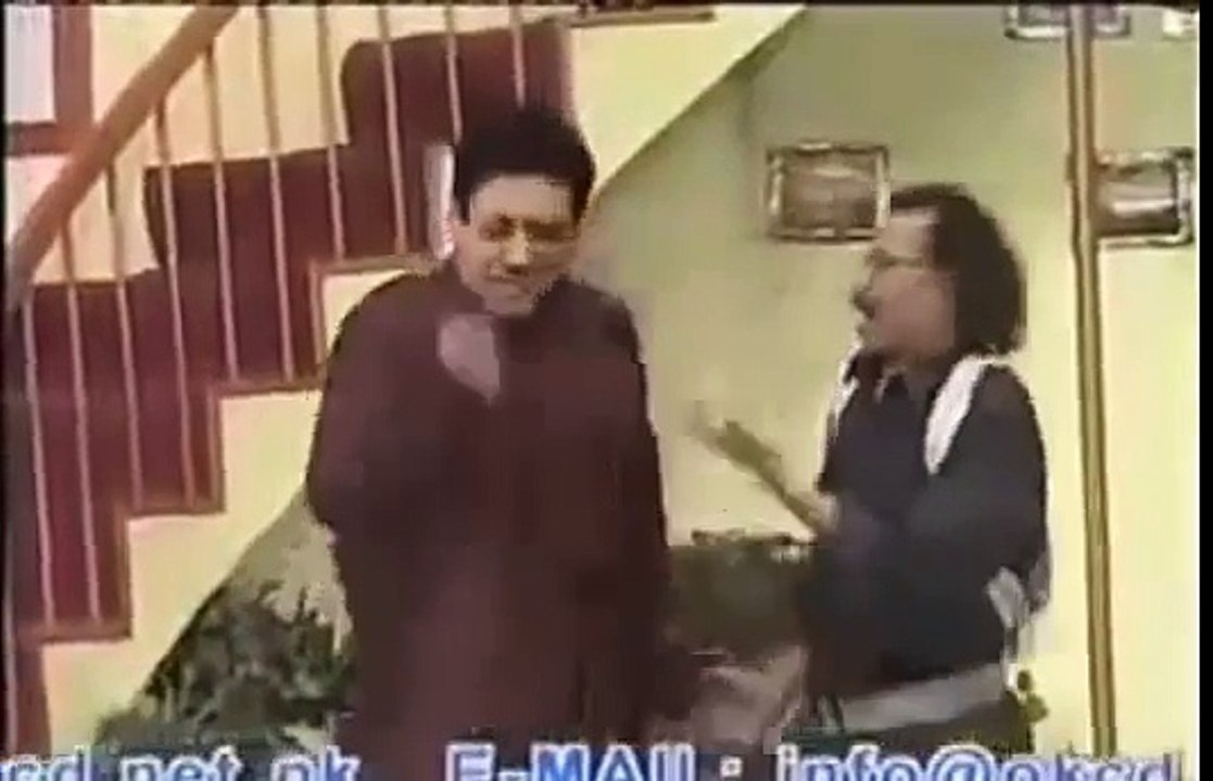 Bada Maza Aye Ga video Clip Amanat Chan, Amanullah, Sohail Ahmed very funny stage show