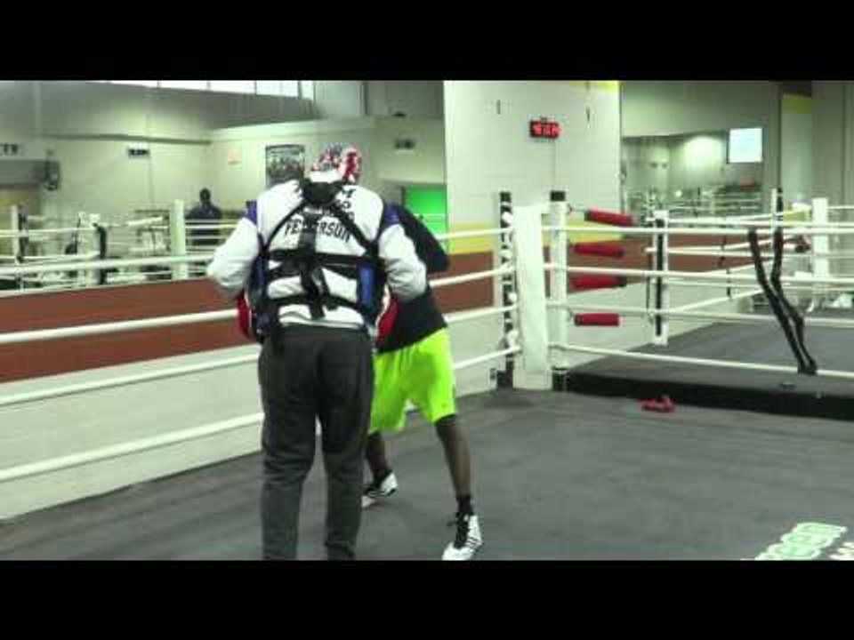 Robert Easter Jr. Future Superstar - EsNews Boxing