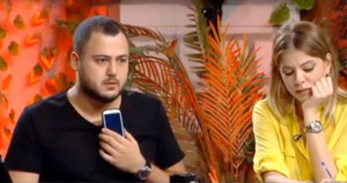 Acun Ilıcalı, Canlı Yayına Bağlanıp Sunucuyu Azarladı