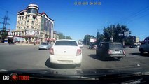 Idiot Drivers - Dashcam Show. New Car Funny Videos 2017, Driving Fails Vehicles in Traffic #590