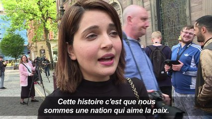 Manchester rend hommage aux victimes de l'attentat