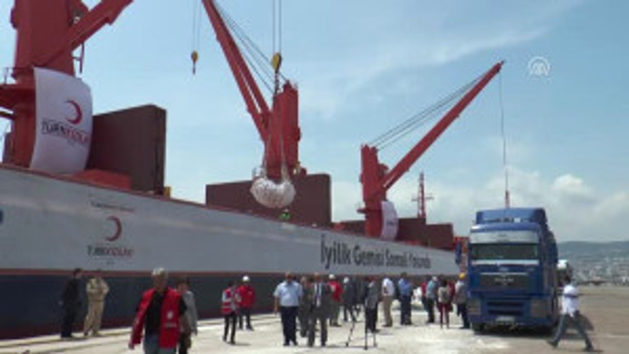 Türk Kızılayı Genel Başkanı Kınık: "Somali'ye Gönderdiğimiz Gemi Sayısı 12 Oluyor"