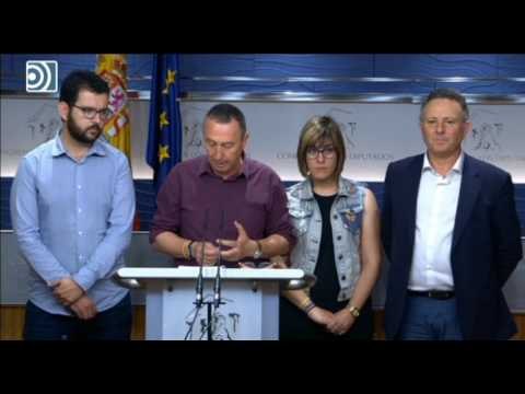 Compromís pide a Podemos que retrase la moción de censura hasta que Sánchez tenga un gesto