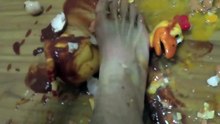 How To Fight a Foot-mt7WYEFG8NM