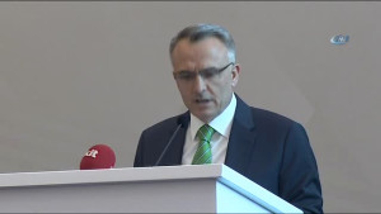 Maliye Bakanı Naci Ağbal: "Bu Hafta Sonu 27-28 Mayıs Cumartesi ve Pazar Bütün Vergi Daireleri Açık....