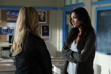 Pretty Little Liars Season 7 Episode 16 | 7x16 | The Glove That Rocks the Cradle