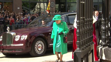 The Queen attends OBE service while troops are deployed