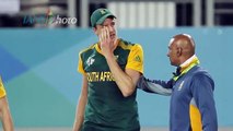 2015 WC_ SA Cricketers Cry after losing Semi-fina
