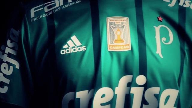 Palmeiras mostra nova camisa com estrela em homenagem a título de 51