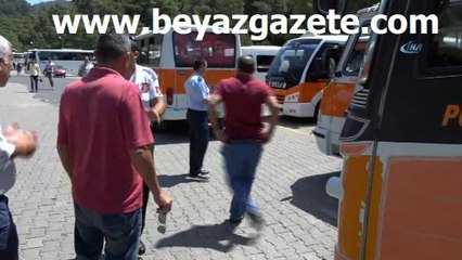 Zabıtaya ilginç tepki...'Onu çekme bunu çek'