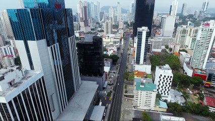 Wine Mamacita (Official Video) ft Dzy One Time - Eshconinco