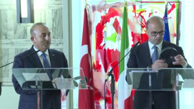 Dışişleri Bakanı Çavuşoğlu: (Çatışmasızlık Bölgeleri) Iran ve Rusya Üzerine Düşeni Yapmalı