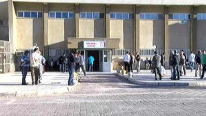 Başhekimin Yakınları Morg Önünde Bekliyor