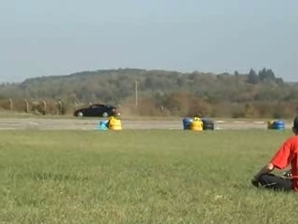 vue exterieur du circuit de chambley