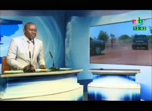 Le Ministre des infrastructures visite les chantiers de bitumage de Dedougou - Tougan