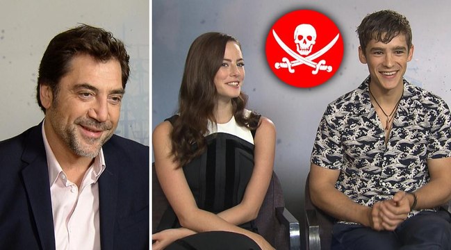 Pirates des Caraïbes 5 : c'est quoi être un pirate en 2017 ? Javier Bardem, Brenton Thwaites... Ils répondent ! (INTERVIEW VIDÉO)
