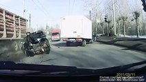 Truck Crash Extreme - EpicCrashes of Truck Too Wild